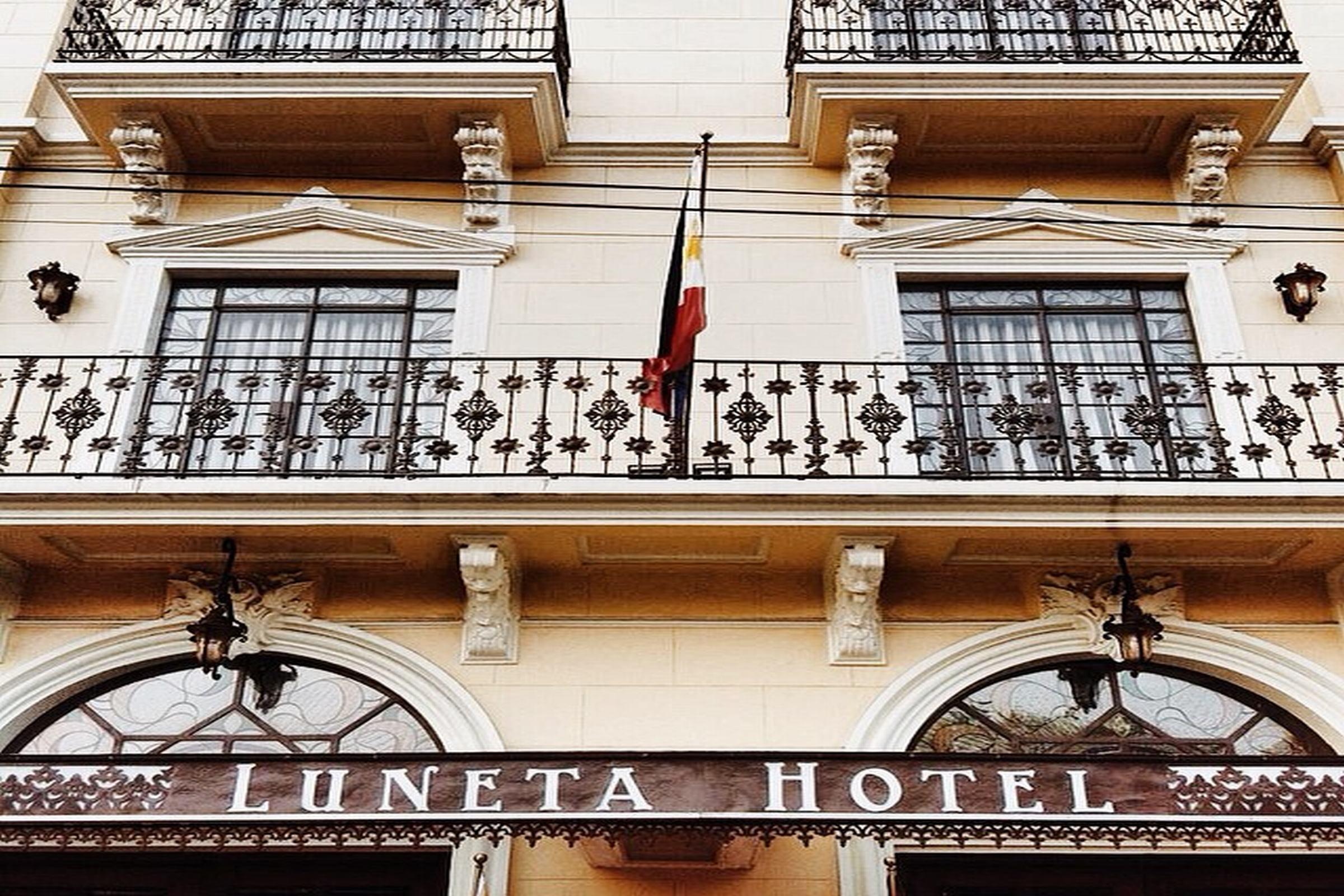 The Luneta Hotel Manila Exterior photo